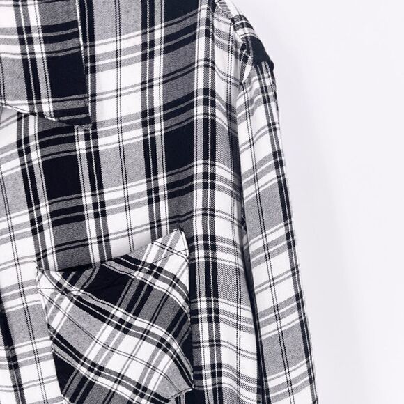 Philosophy ruffled hem plaid Top - Picture 4 of 8